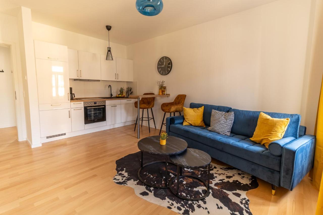 *Neu* 2 Zi, Offene Kueche, Balkon Appartement Pirna Buitenkant foto